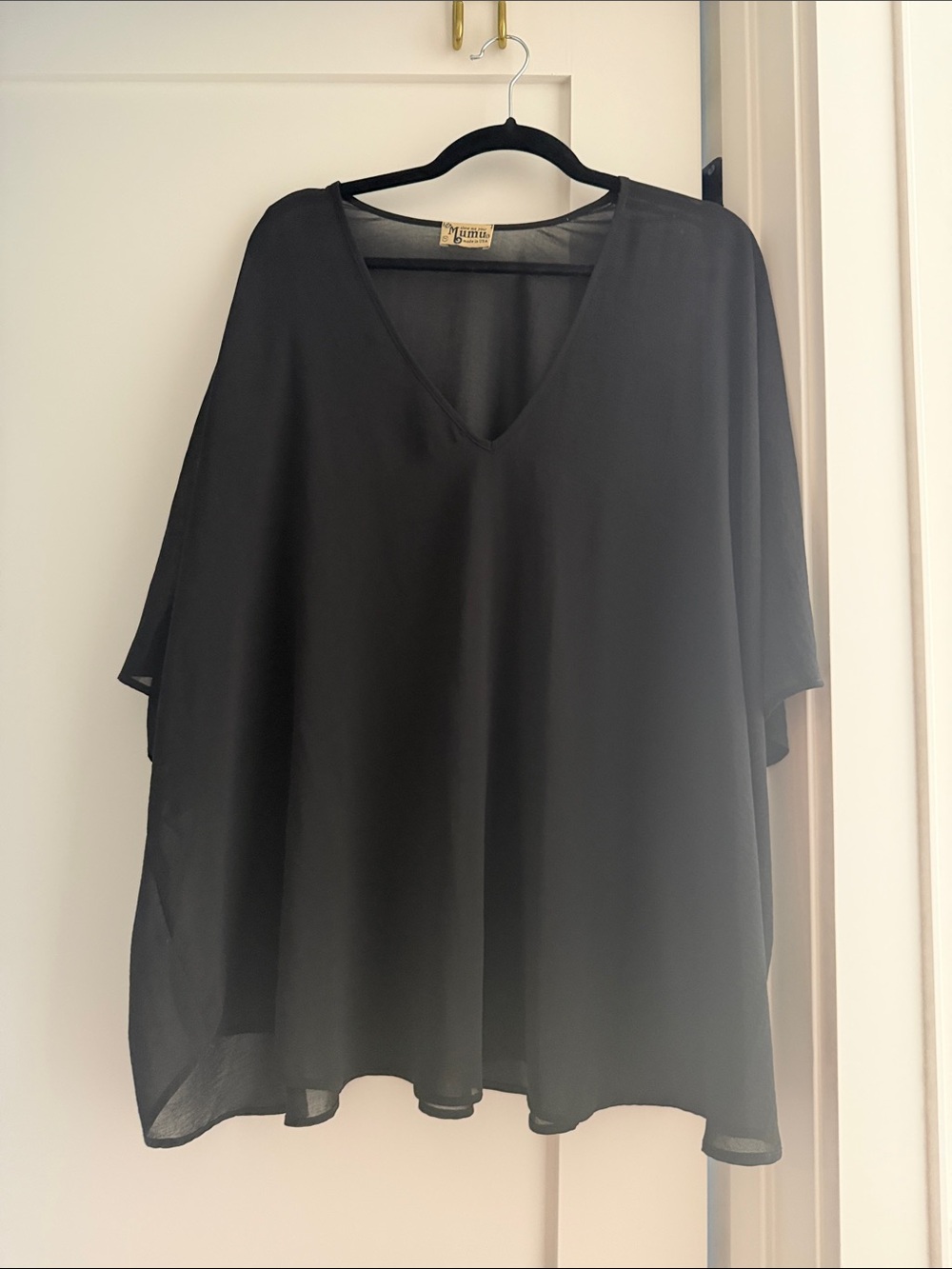 Show Me Your MuMu Black V-Neck Flow Tunic